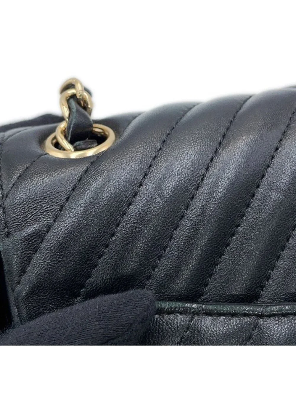 Chanel Chain Shoulder Bag Chevron CC Logo Mini Lambskin V-stitch Black